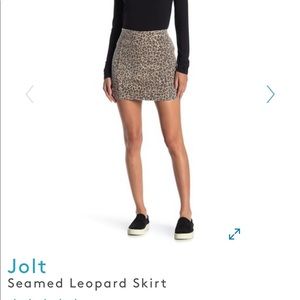 JOLT Seamed Leopard Skirt